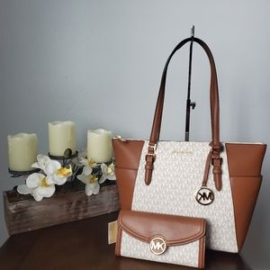 MK CHARLOTTE LG TOTE + WALLET